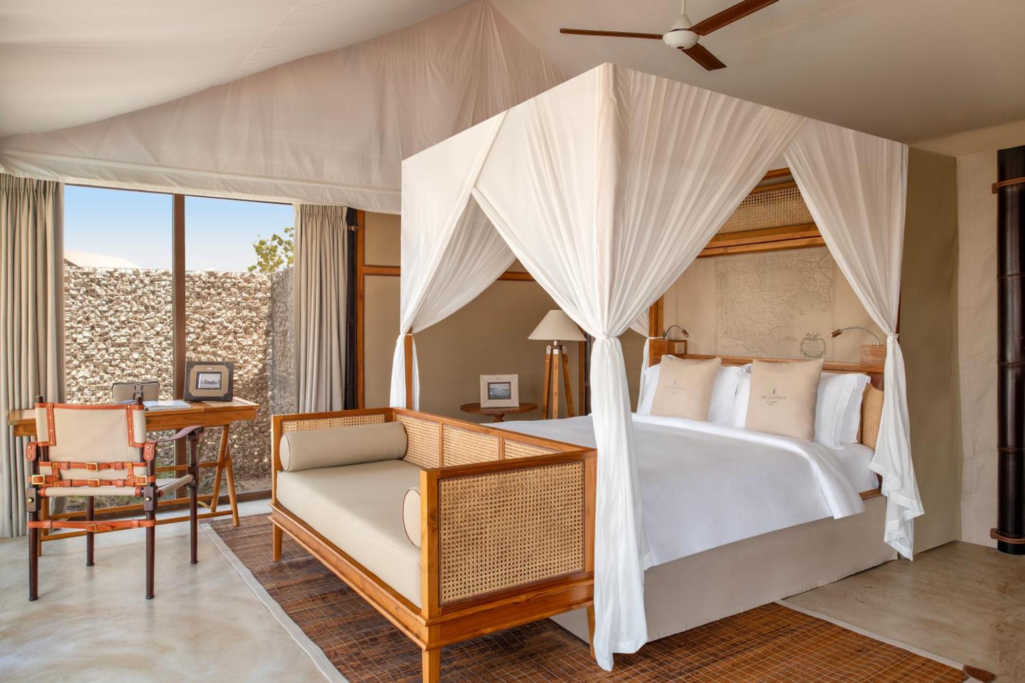 The Outpost Al Barari Camp Hotel Месайед Екстериор снимка